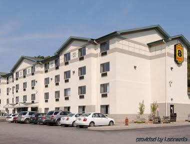 Super 8 By Wyndham Manchester Airport Esterno foto